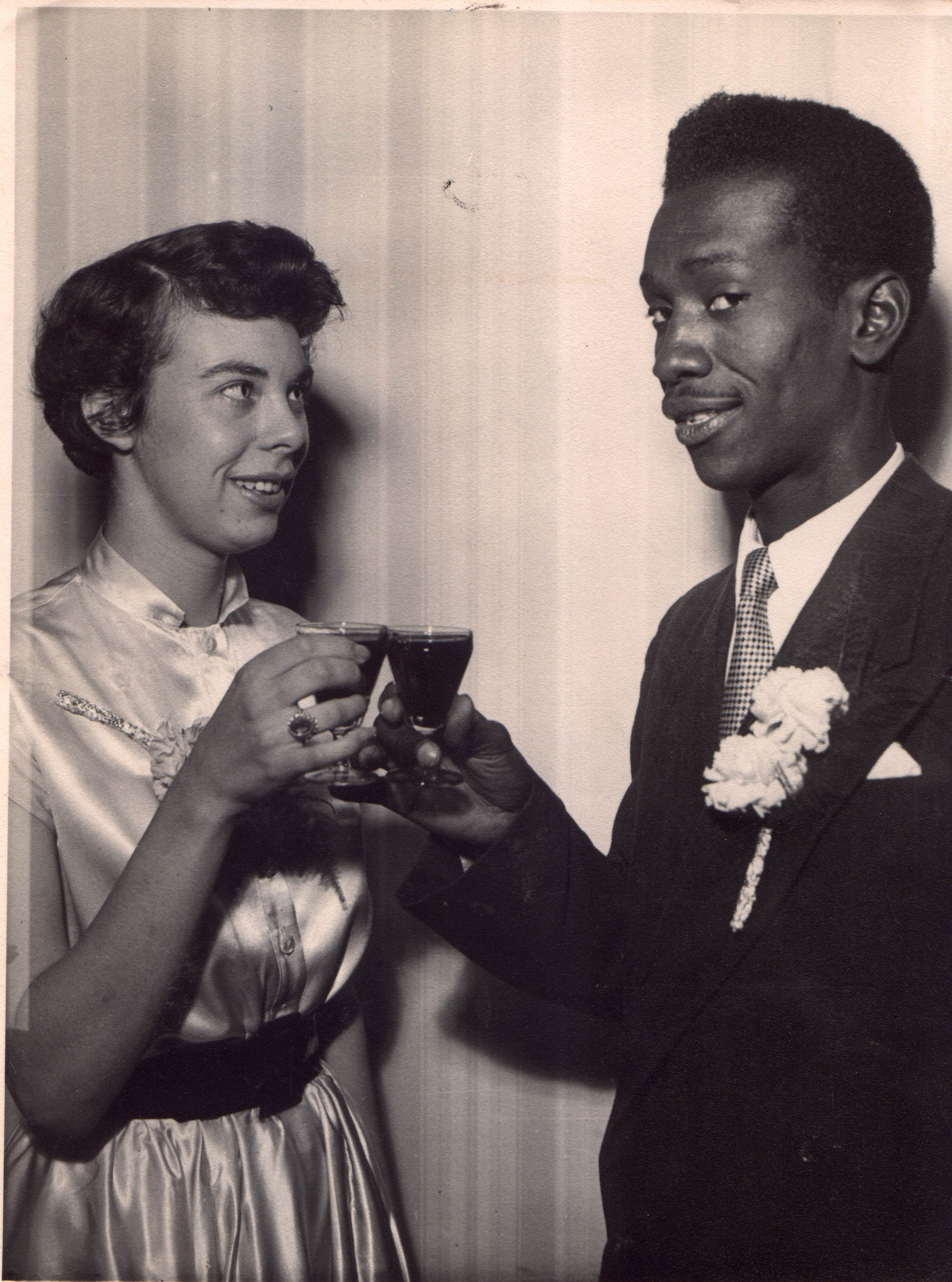 pat 'n' harry getting married in '51